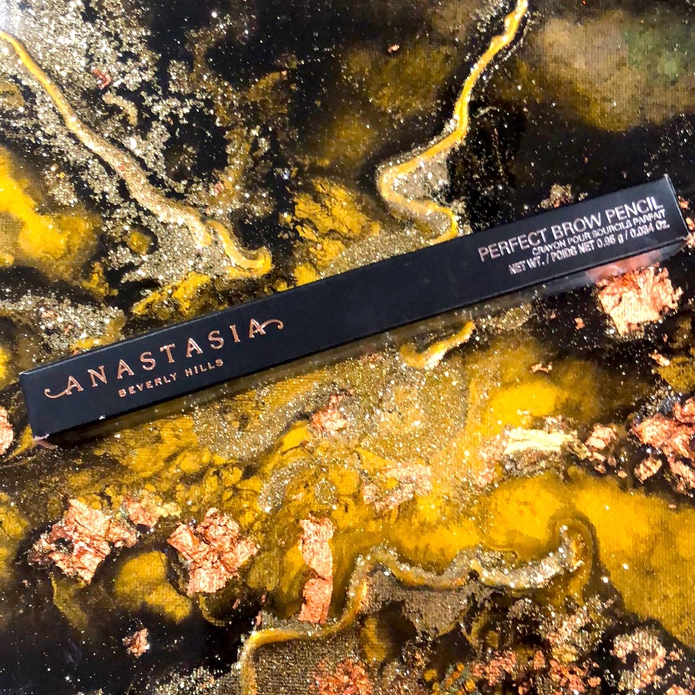 Authentic *NIB* Anastasia Beverly Hills Perfect Brow Pencil in Dark Brown - Picture 1 of 3